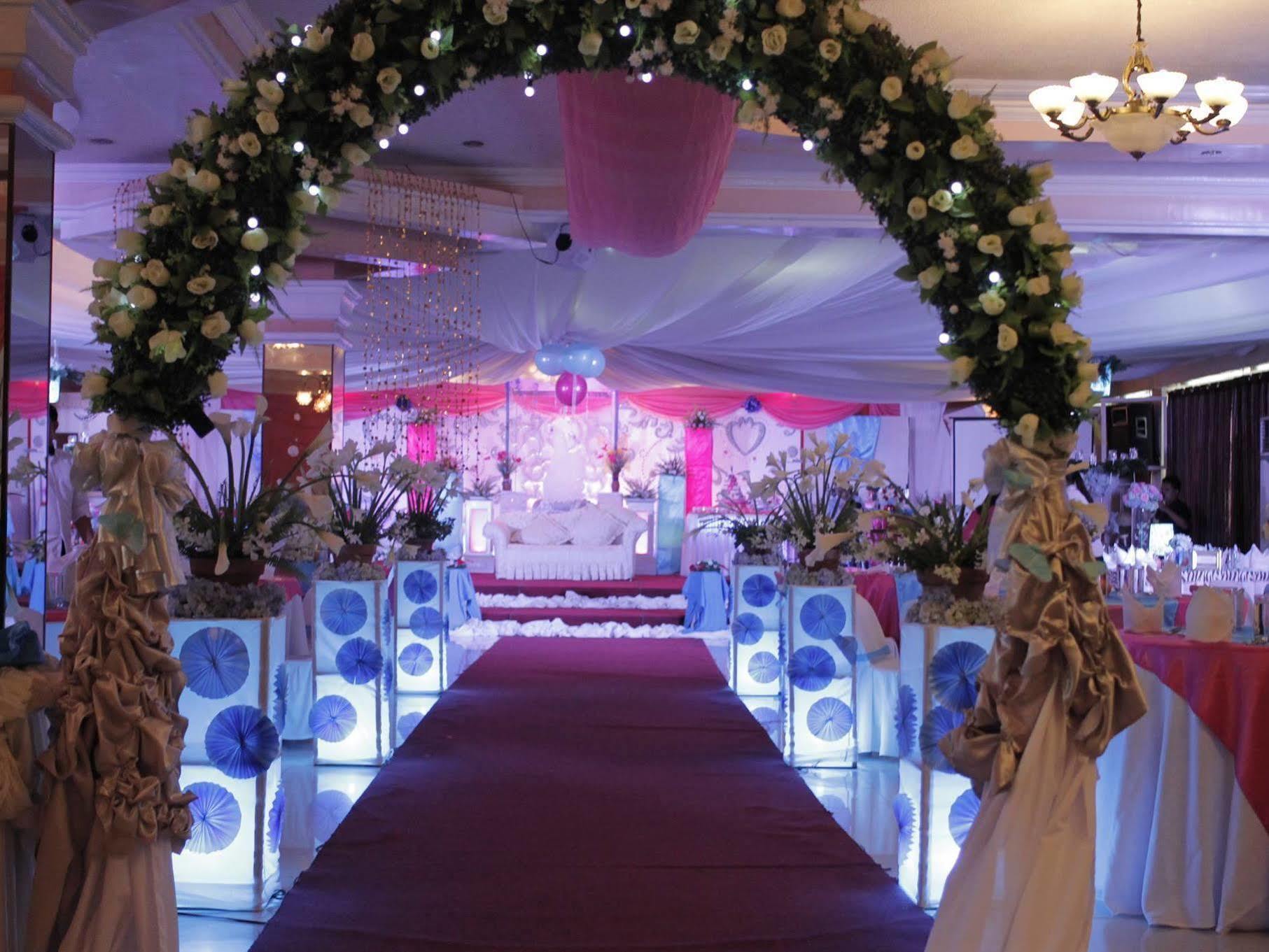 Golden Palace Hotel Tagum Εξωτερικό φωτογραφία