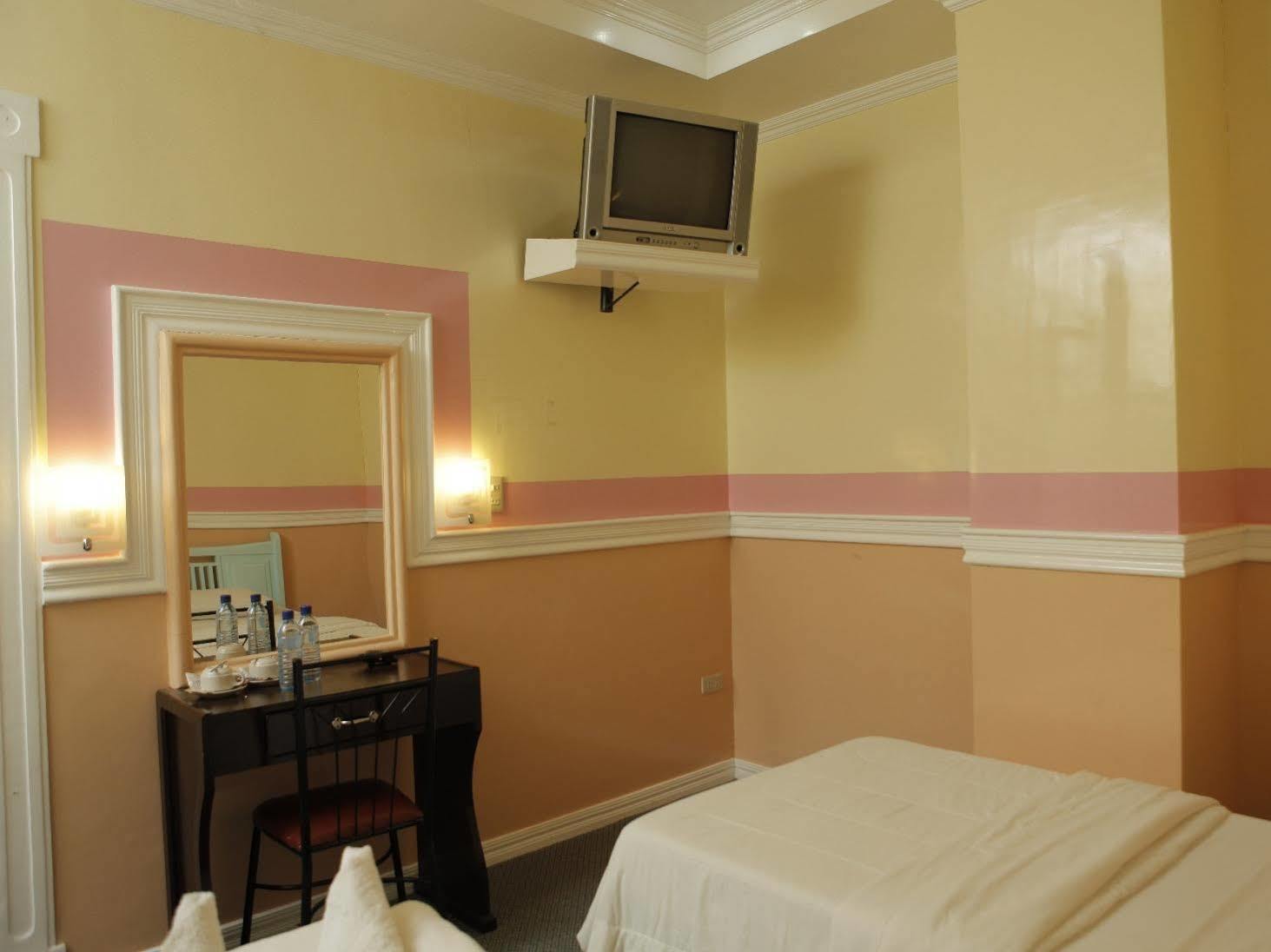 Golden Palace Hotel Tagum Εξωτερικό φωτογραφία